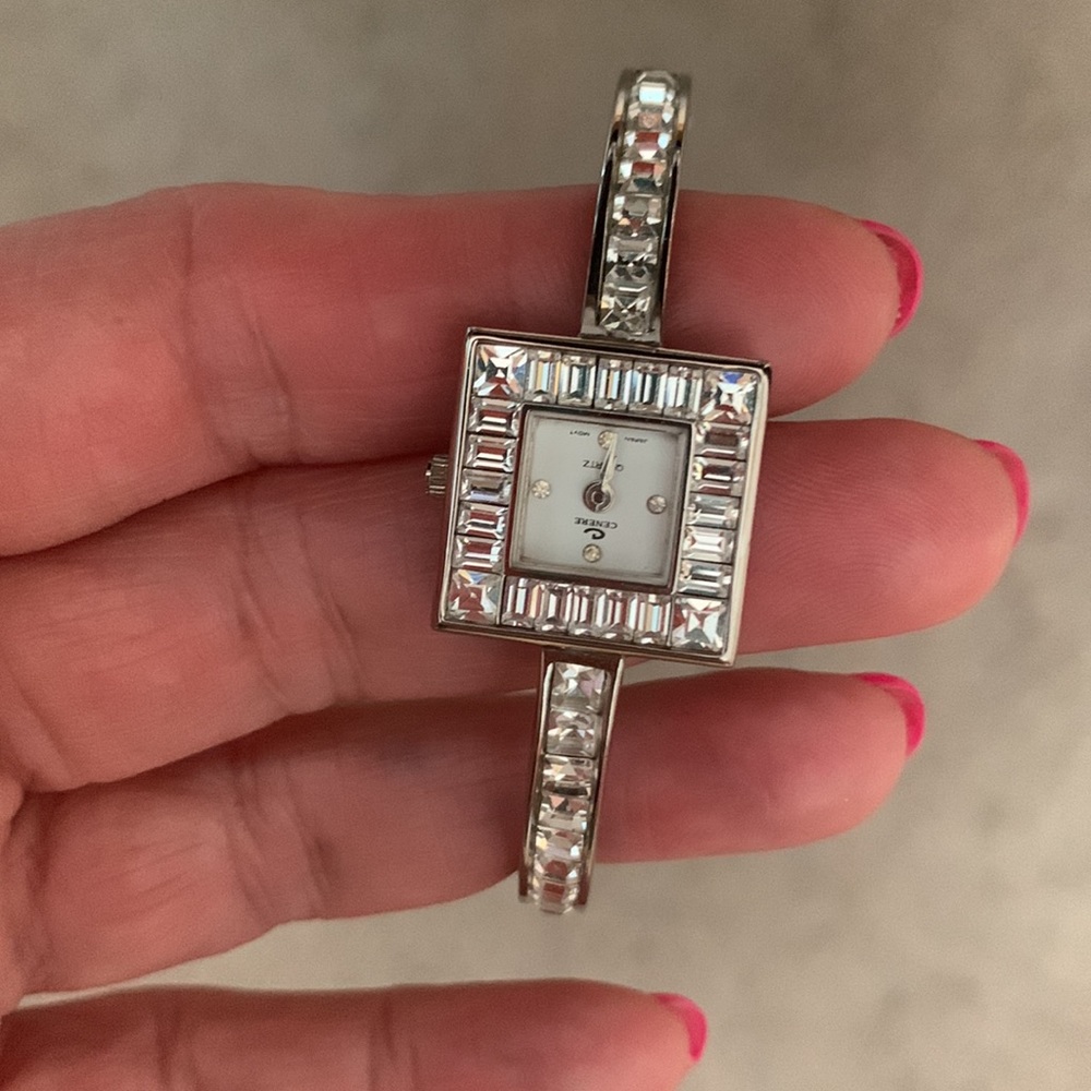 Vintage Cenere ladies bling bangle watch. Excellent condition. Quartz movt.